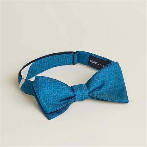 hermes noeud papillon mini bow tie price|Noeud papillon silk tie Hermès Black in .